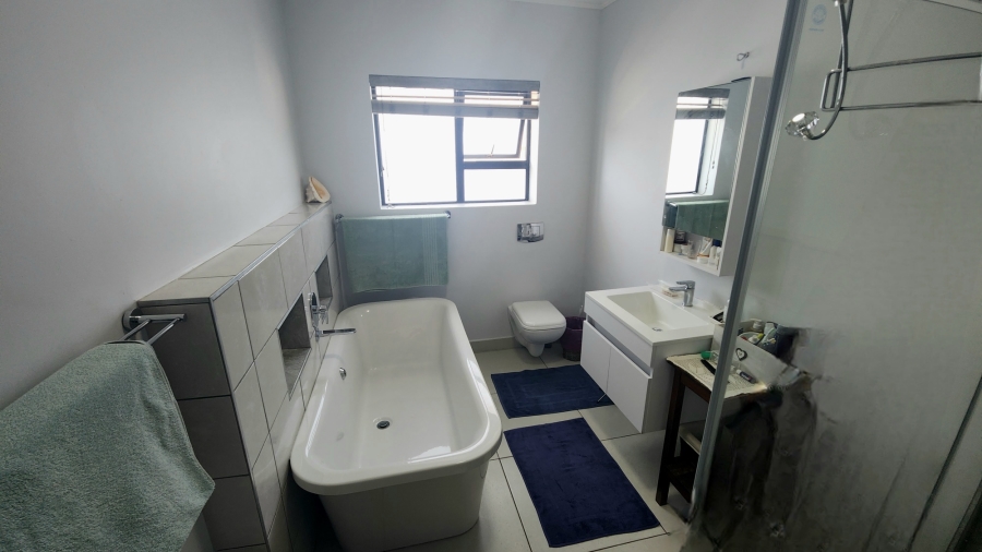 3 Bedroom Property for Sale in Monte Christo Western Cape